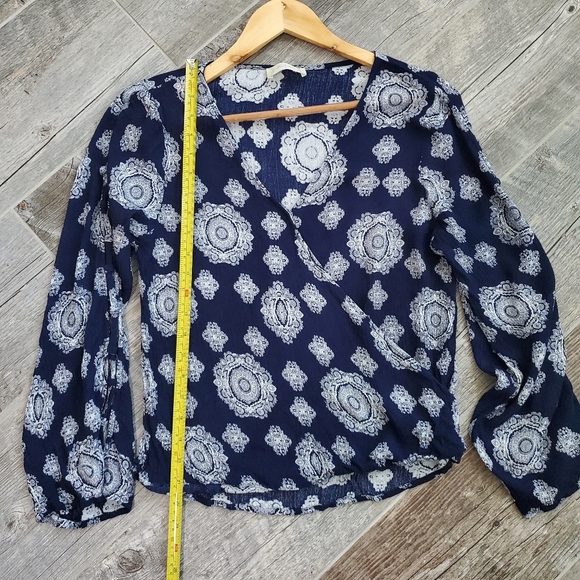 Altar'd State Medallion Faux Wrap Boho Top with Laced Sleeve in Navy. - Picture 7 of 9
